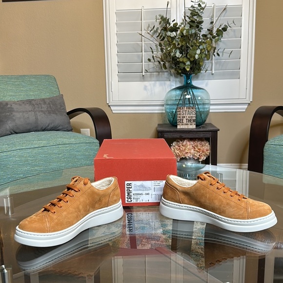 Camper Women's Runner Up in Medium Brown, Sz7 / 37 EU - Picture 6 of 14